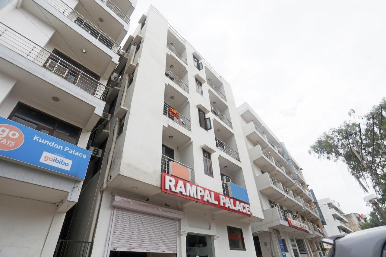 Hotel Rampal Palace New Delhi Exterior photo